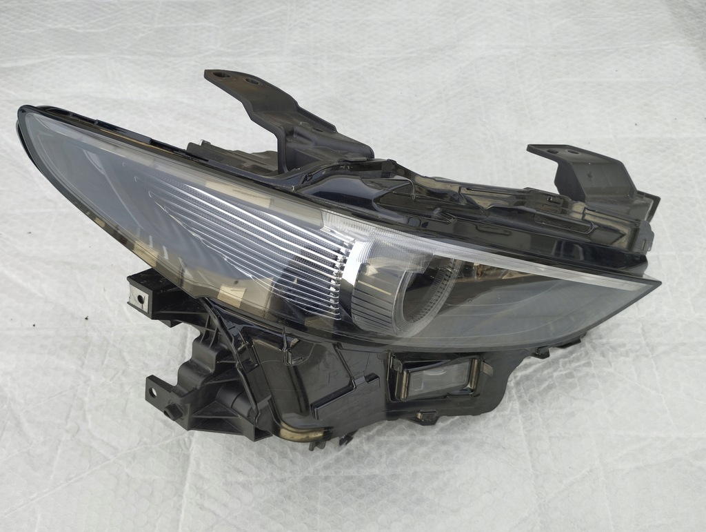 фото №1, Mazda 3 2019- лампа full led права bcjh-51030 bdb