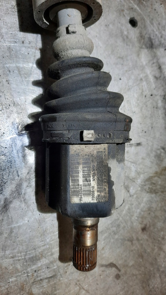 фото №2, Приводной вал левая 9480544 volvo v70 ii 2.0t