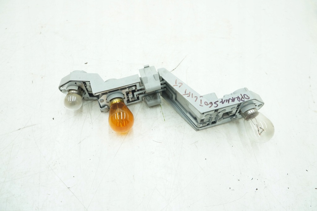 фото №1, Volvo s60 i lift цоколь вкладыш лампы левый задняя