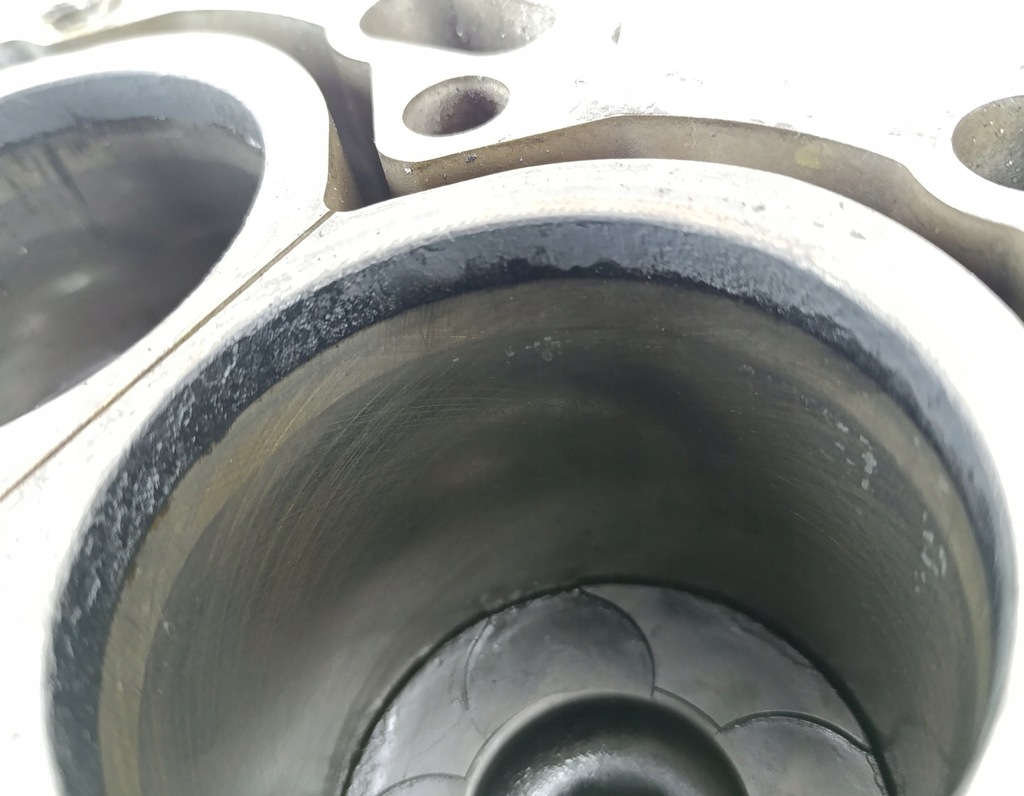 фото №9, Блок двигателя volvo v70 s60 xc70 xc90 d5244t4