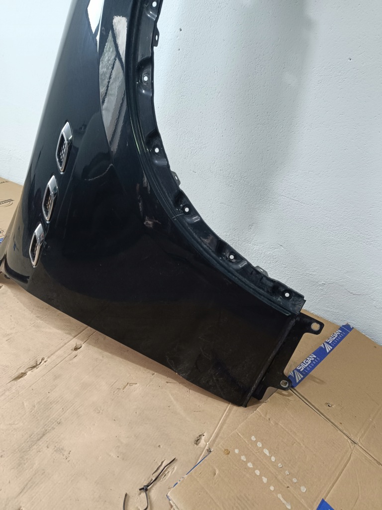 фото №5, Крила перед правий levante