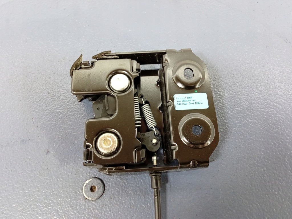 фото №2, Alfa romeo stelvio qv замок крышки правый задняя