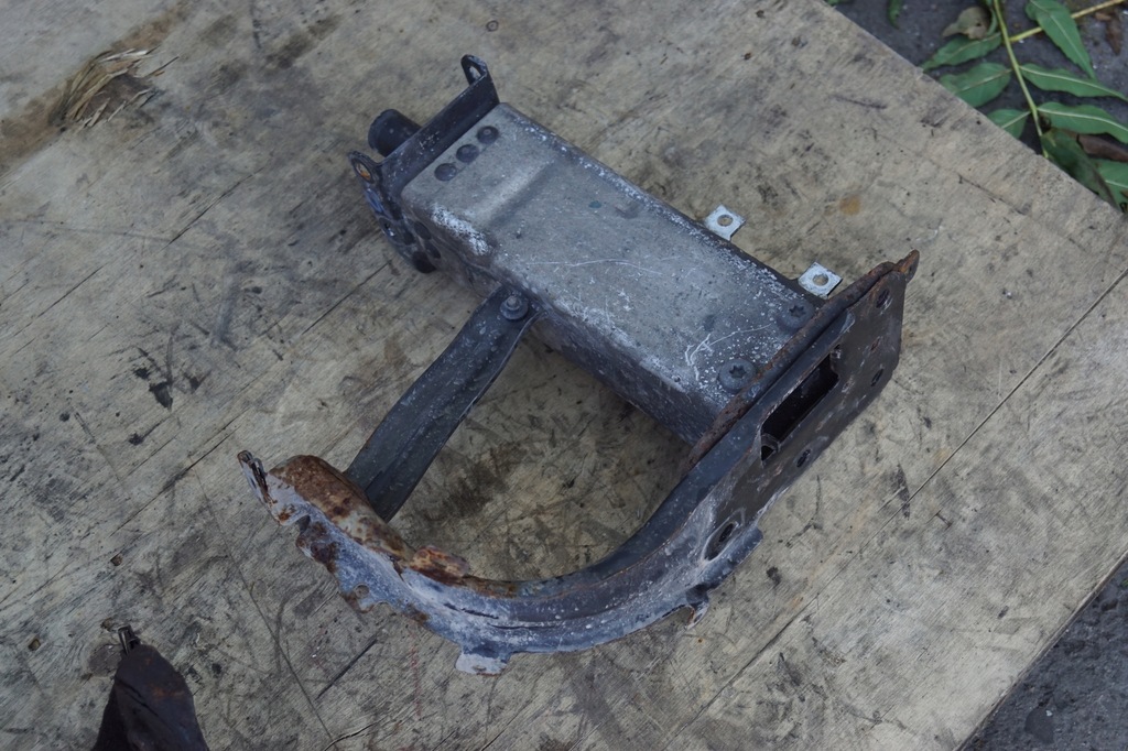 фото №9, Зона деформації права ліва перед mercedes w211