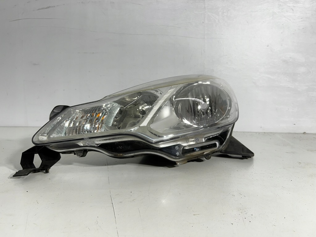 фото №1, Лампа ліва передня лівий перед citroen c3 ii eu