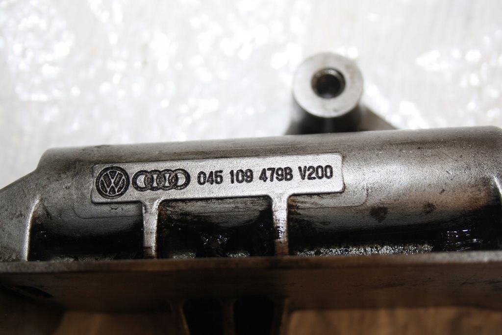 фото №10, Vw caddy гаситель колебаний распределительного вала 045109479b