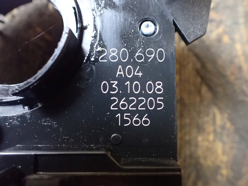 фото №7, Стрічка шлейф керма vw polo iv 1,4 16v 2008 lc9z 280690a04 7629