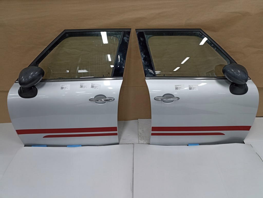 фото №1, Двері перед ліва праве mini countryman r60 b12 crystal silver w колір