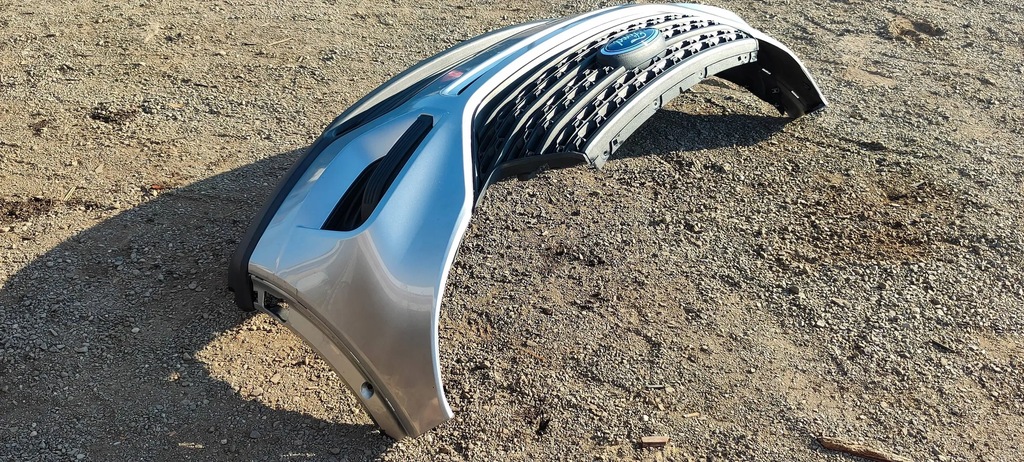 фото №7, Бампер решётка радиатора перед передний kompletny ford explorer 2020-