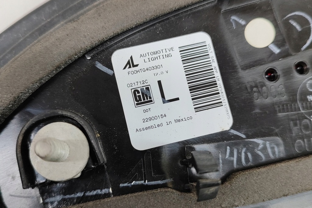 фото №6, Chevrolet volt ліва сторона кришки задній світло задні 22900154 f00htg403301