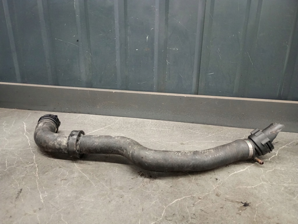 Купить 2247821 шланг воды bmw e39