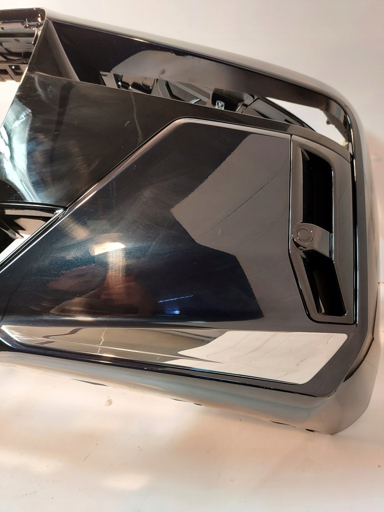 фото №9, Bmw g70 i7 m набор бампер карбон schwarz 416 eu