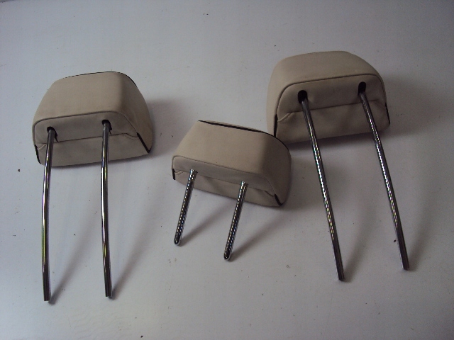 фото №4, Підголівники задня комплект mercedes e-klasa w212 09-16