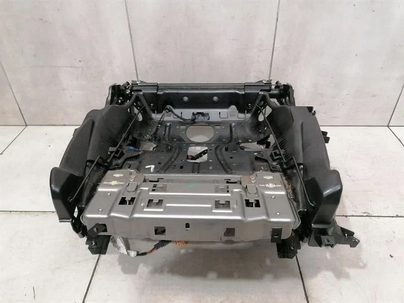 Сидіння bentley 3w3881105a Зі Шроту