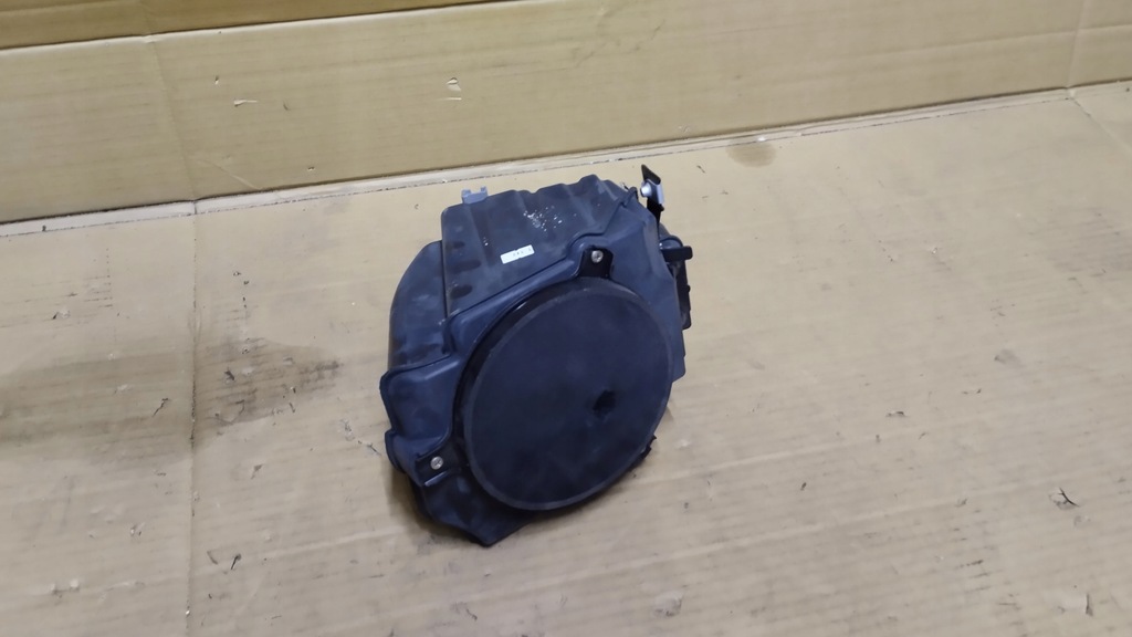 фото №1, Динамик wrangler jk 11-18r 68223343aa