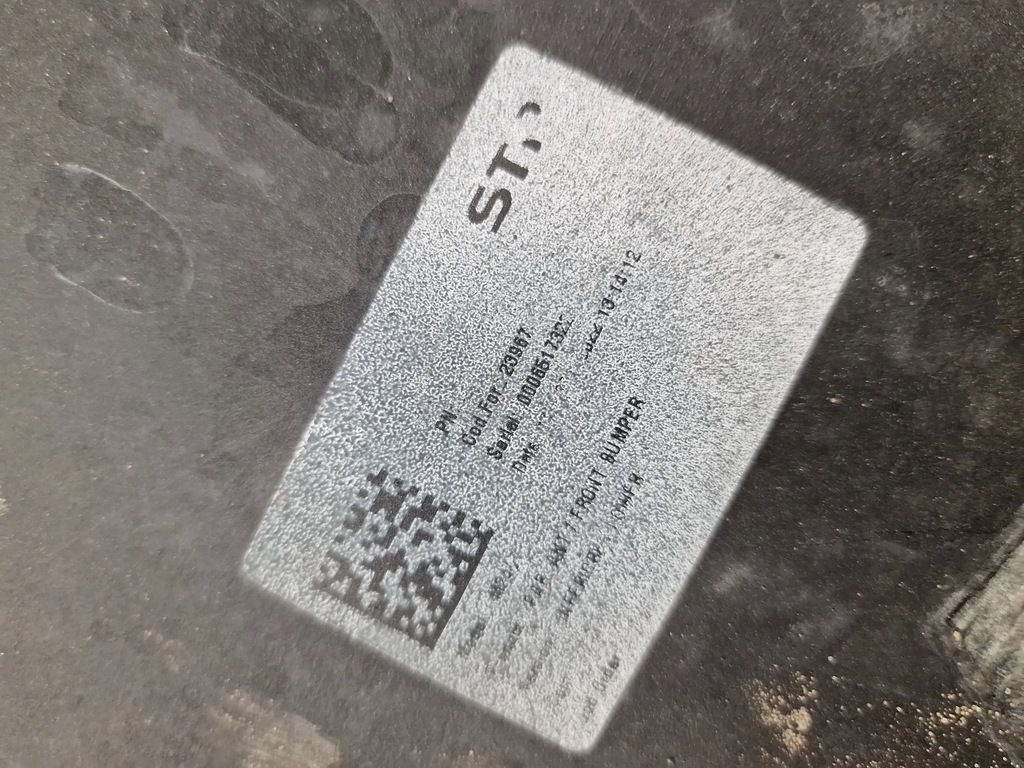 фото №10, Maserati mc20 нижня накладка бампера