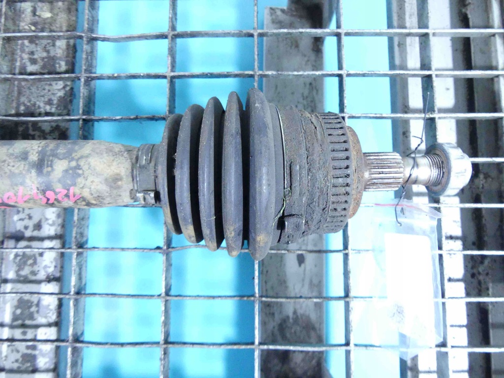 фото №2, Приводной вал левая mercedes w168 1.7 cdi механическая коробка передач 5b