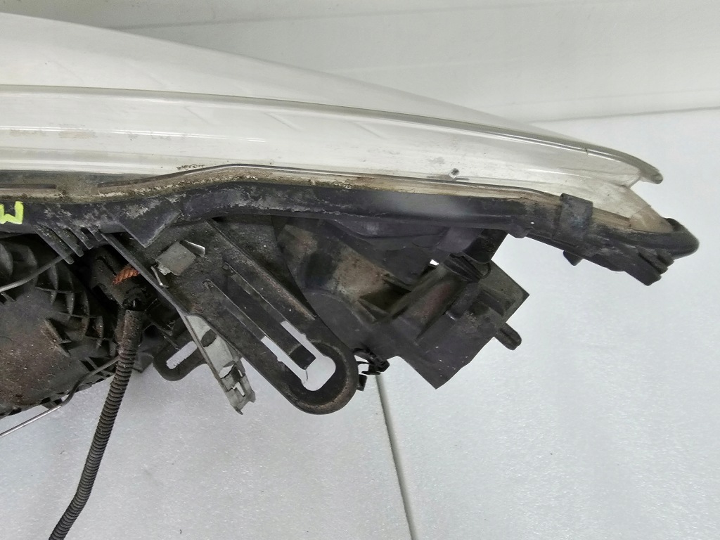 Фара передня правий renault megane 3 рестайлінг  led Ціна