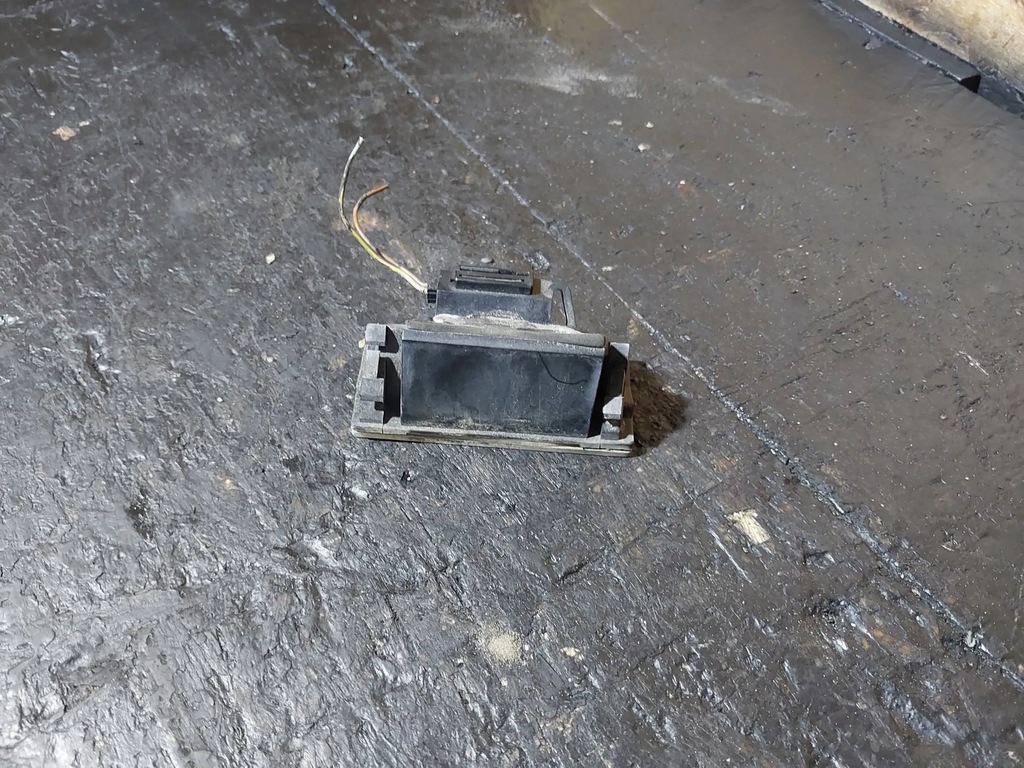 фото №9, Лампа освітлення задній номерного знака реєстраційний audi a3 8l lift 8d9943021h