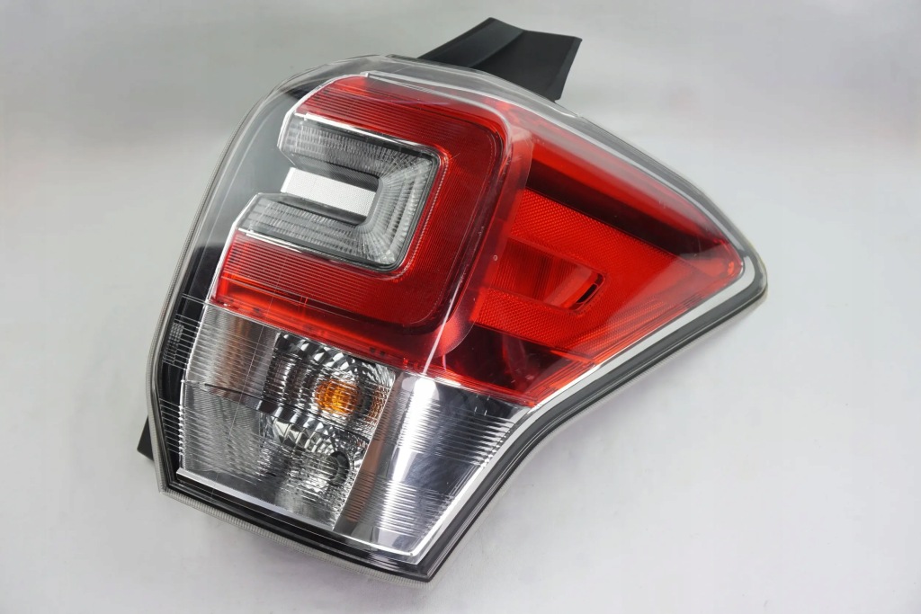 фото №1, Лампа задняя правая subaru forester iv sj lift 84201-sg101