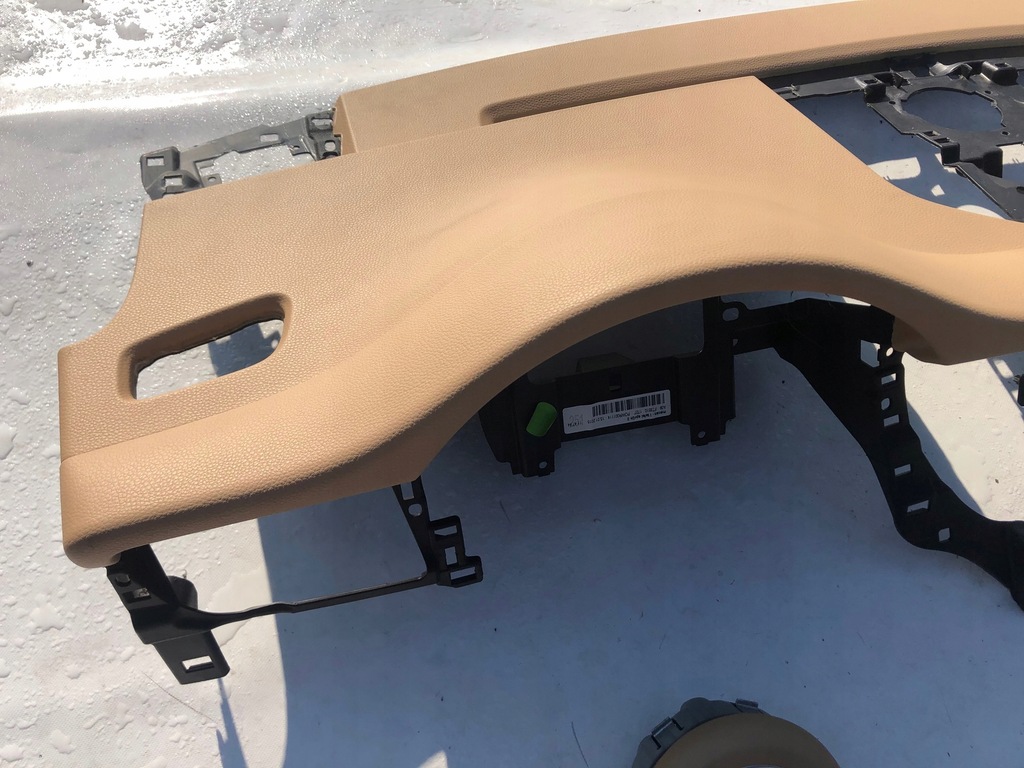 фото №5, Porsche macan 95b beż панель приладів консоль подушки безпеки ремені