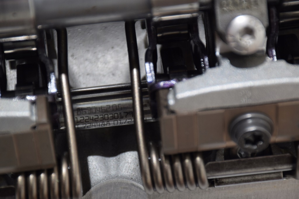 фото №16, Bmw f40 f44 f45 f46 f48 f39 2,0 b48c b48a20a головка вал всмоктуючий випускний