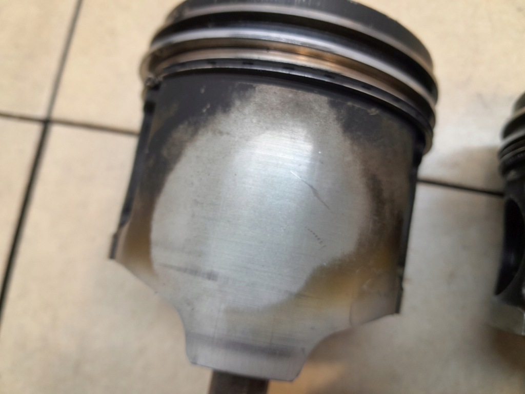 фото №7, Поршень з шатун mazda premacy 2.0 ditd