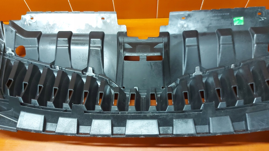 фото №14, Решётка радиатора решётка радиатора бампера перед skoda fabia iii 14-18