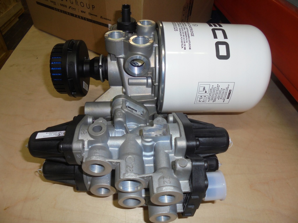 фото №7, Осушитель воздуха iveco trakker stralis 5802223716