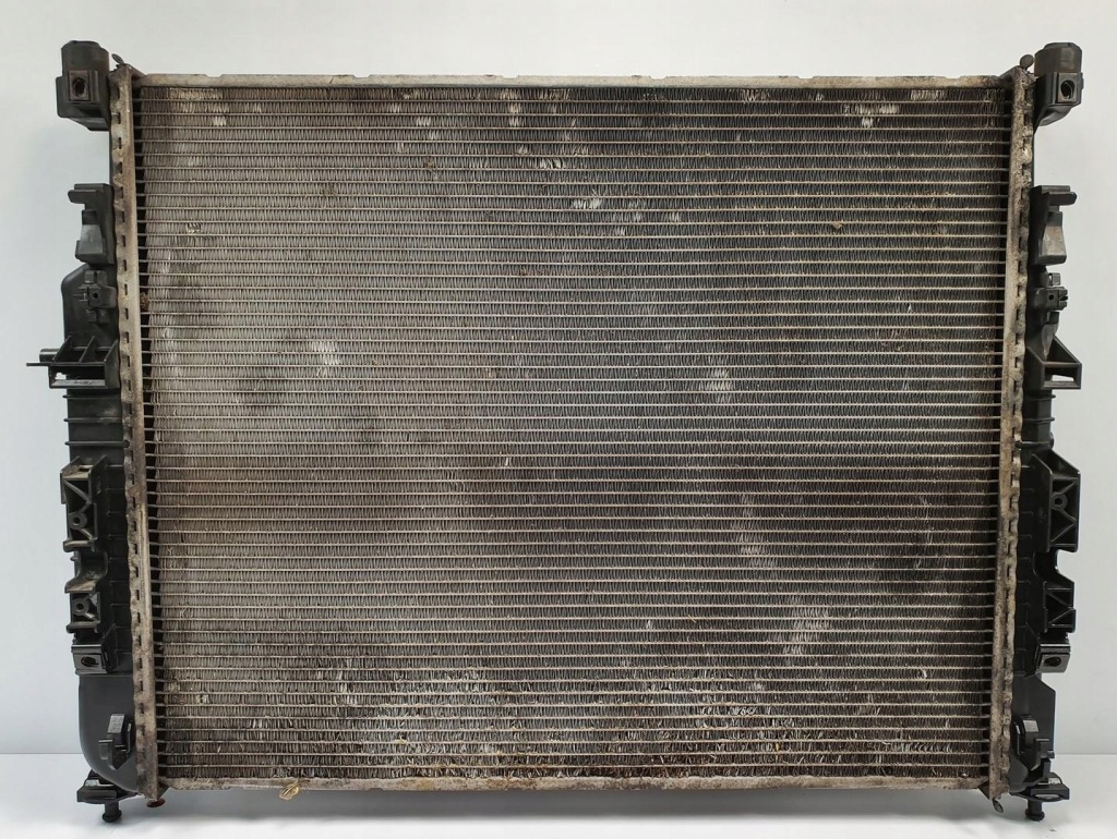 Радіатор води mercedes ml w164 3.0 cdi v6 Оригінал