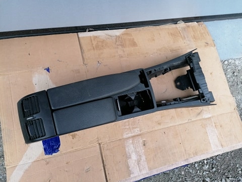 фото №1, Mercedes w204 lift туннель средний комплект europa