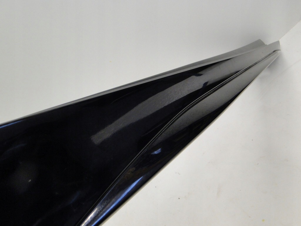 фото №9, Mercedes c klasa 206 w206 молдинг порог правая