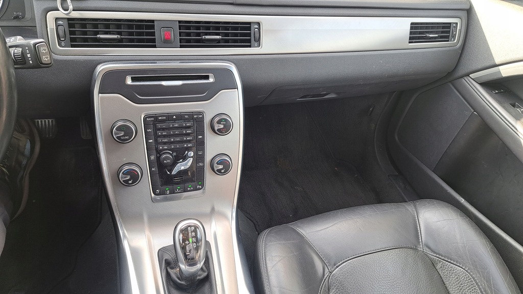 фото №8, Volvo v70 iii xc70 ii 13r. сидіння підігрів електричний заднє сидіння europa ładne