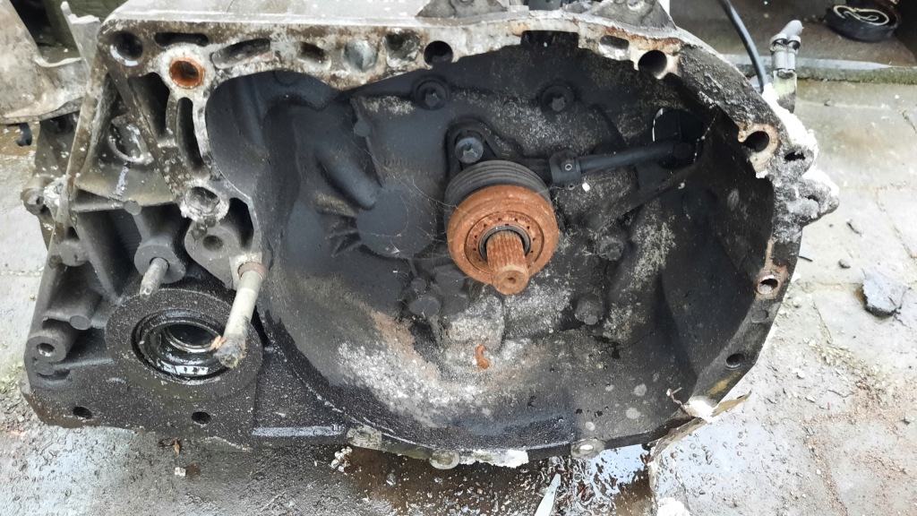 фото №2, Коробка передач передач renault megane ii 8200302342