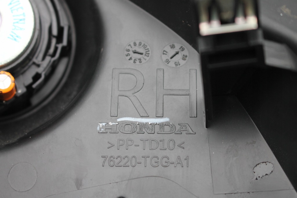 фото №6, Динамик правый перед треугольник зеркало заглушка honda civic x 17-21