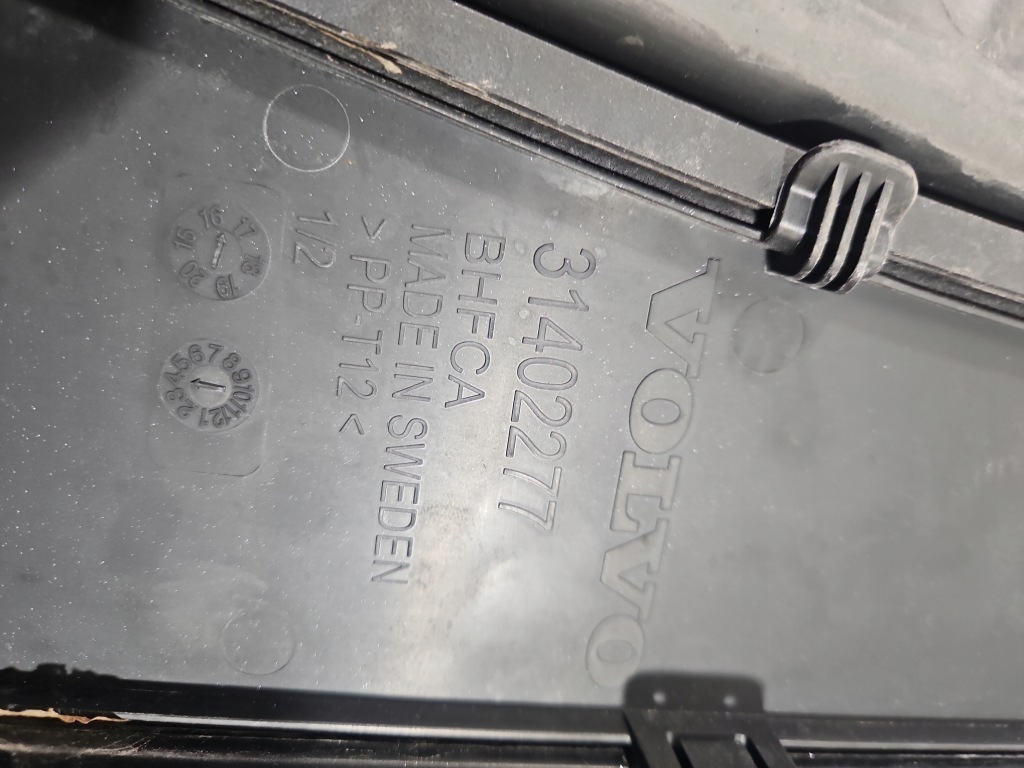 Жабо volvo s90 16- 31402277 31402275 європа Зі Шроту