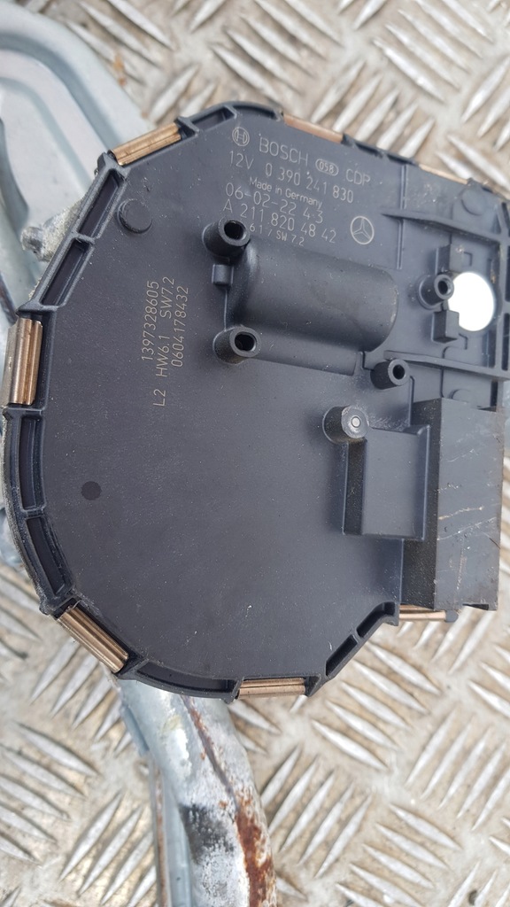 фото №8, Mercedes w211 механизм дворник перед przedlift