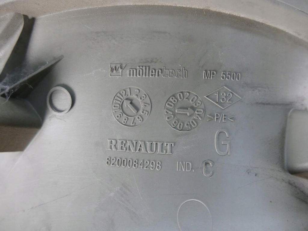 фото №7, Renault scenic ii корпус крышки багажника защита