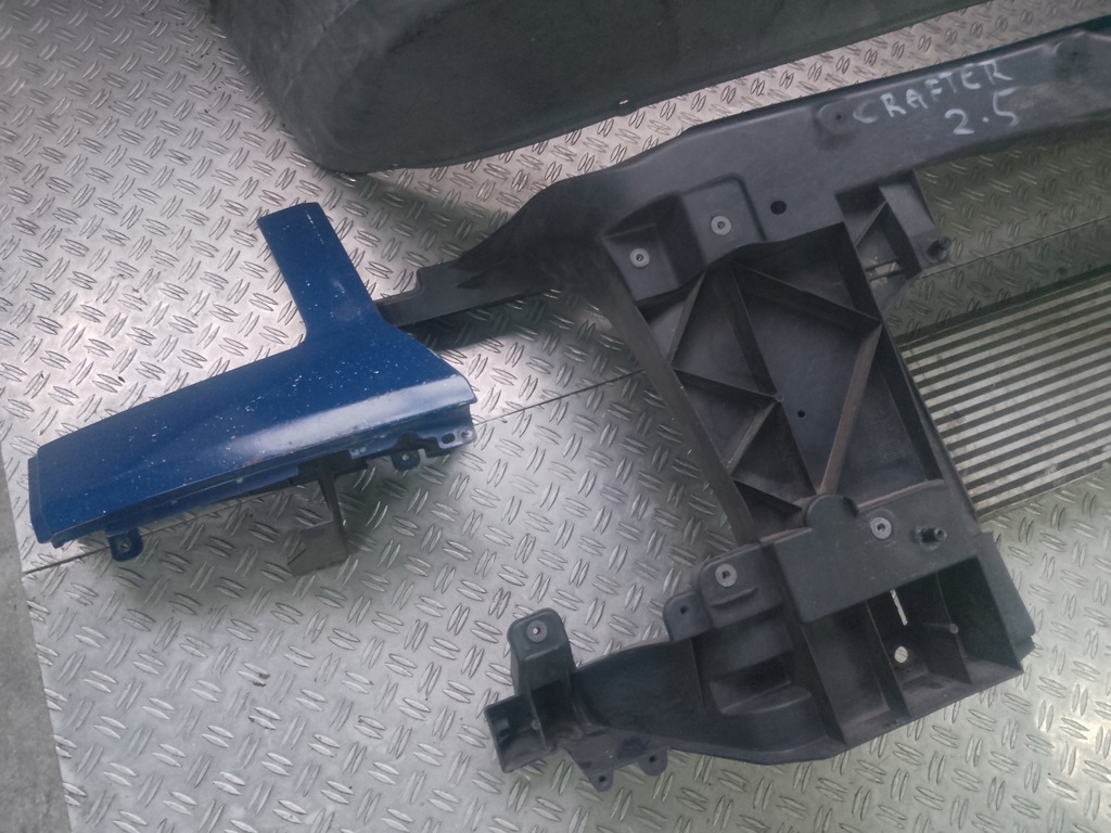 фото №9, Vw crafter 06- перед kompletny 2.5