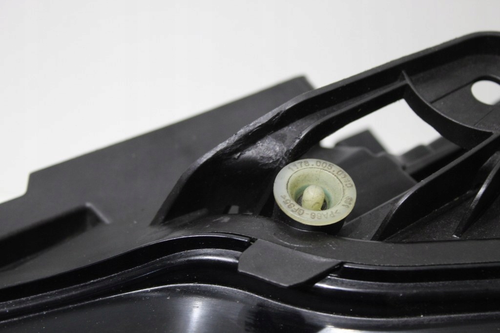 фото №3, Polestar ii full led левый лампа левая ładna