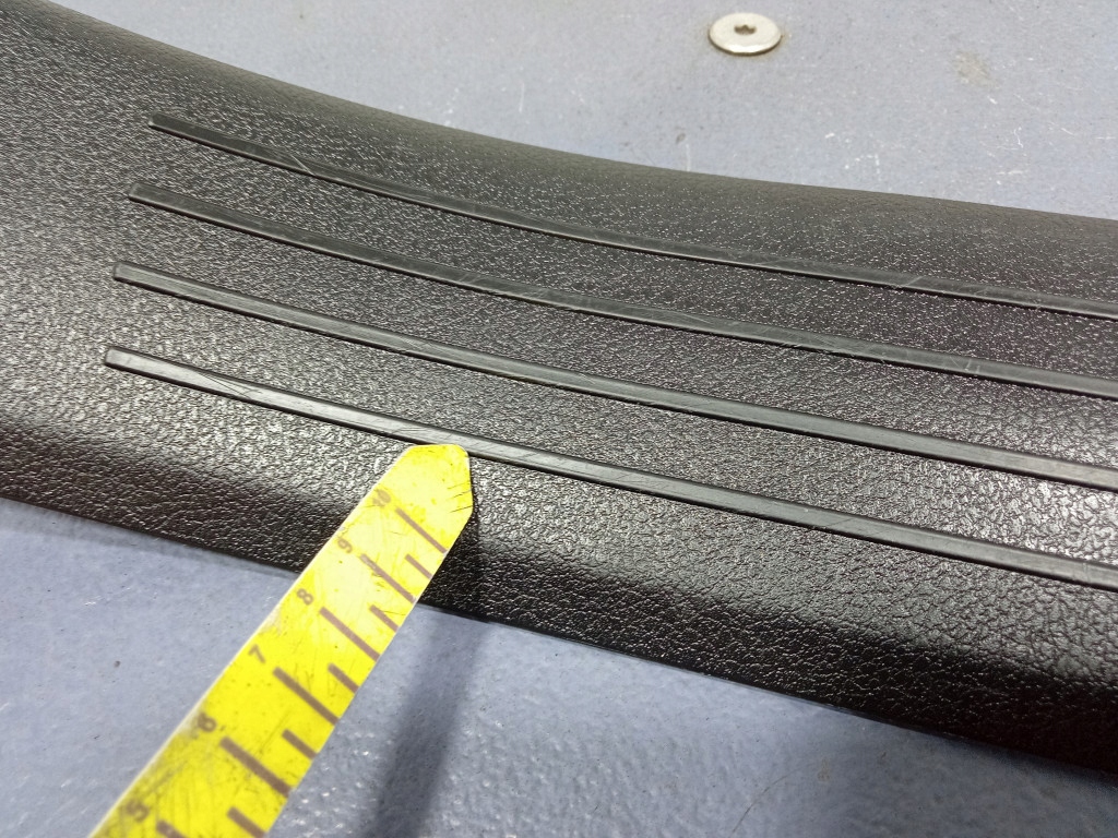 фото №6, Mercedes gle w167 молдинг защита порог задняя правая a1676803601