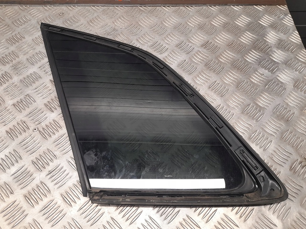 фото №5, Audi q5 sq5 80a845297 задняя сторона правая кузовные