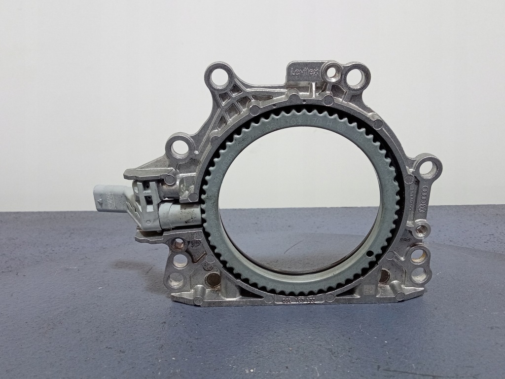 фото №1, Octavia iv 2.0 tdi сальник вала 05l103173