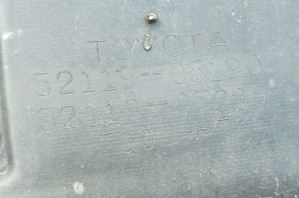 фото №13, Бампер перед передний toyota avensis iii t27 2009-2012 przedlift pń