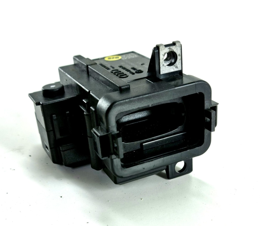 фото №1, Audi a5 8t 8f 2008 замок запалювання