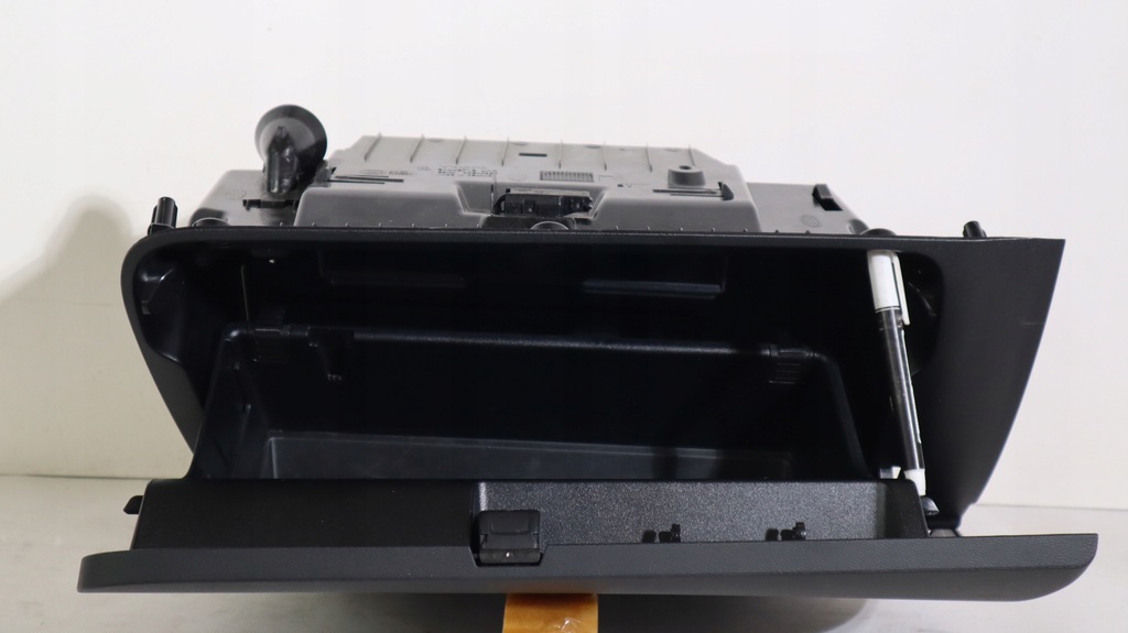 фото №6, Volvo xc40 бардачок 31477549, 31442718