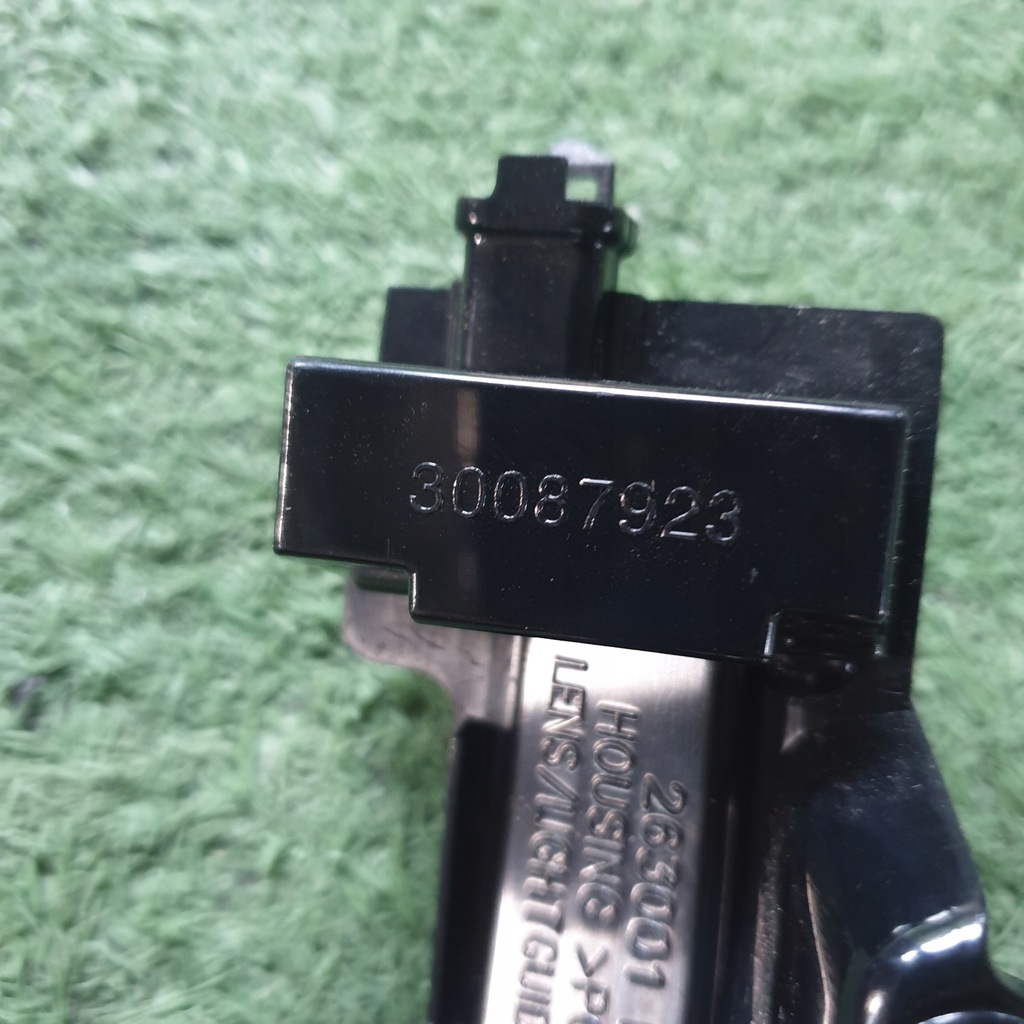 фото №7, Поворотник зеркало левый led renault megane iv