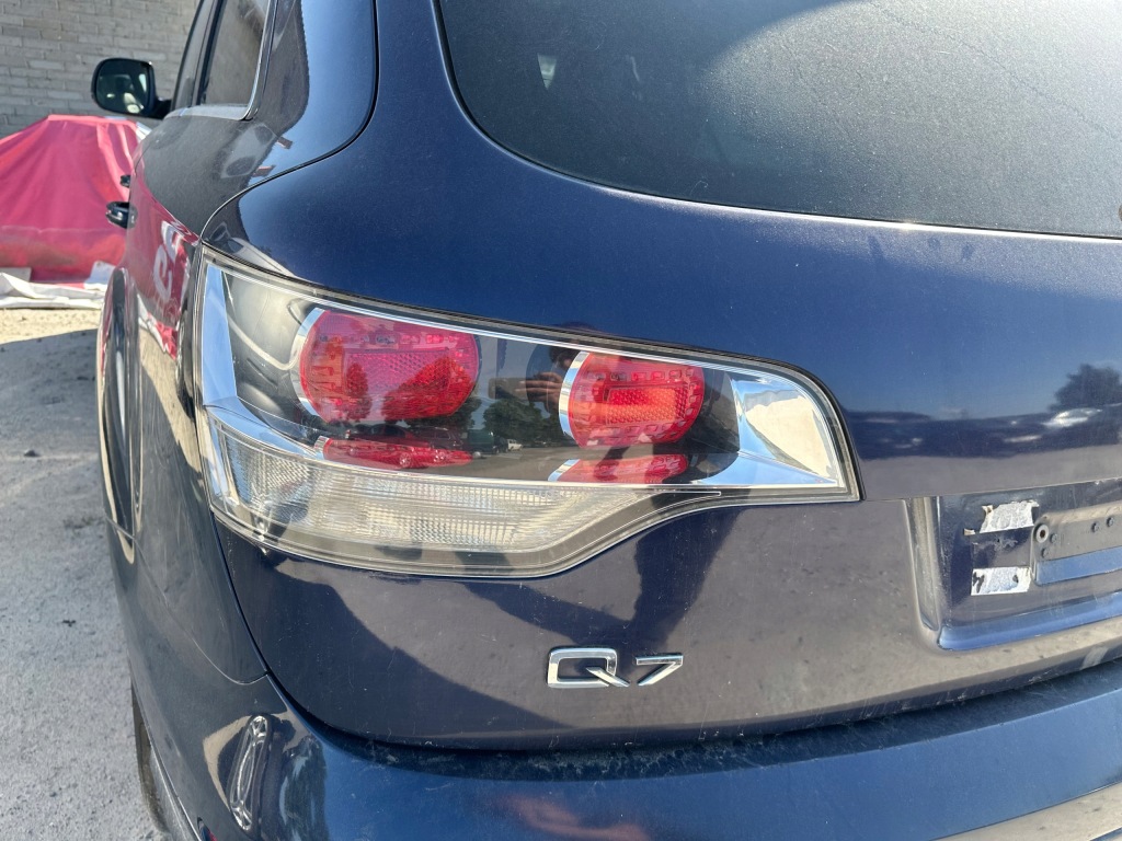 фото №5, Лампа лампы задняя audi q7 4l набор