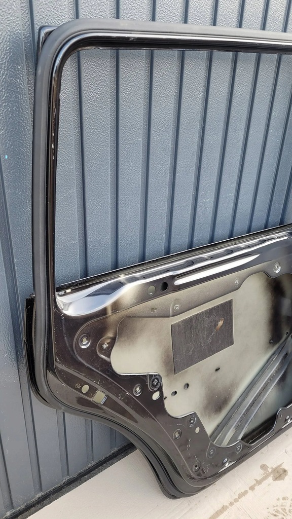 фото №11, Volkswagen touran i 03- дверь левый задняя левая задние