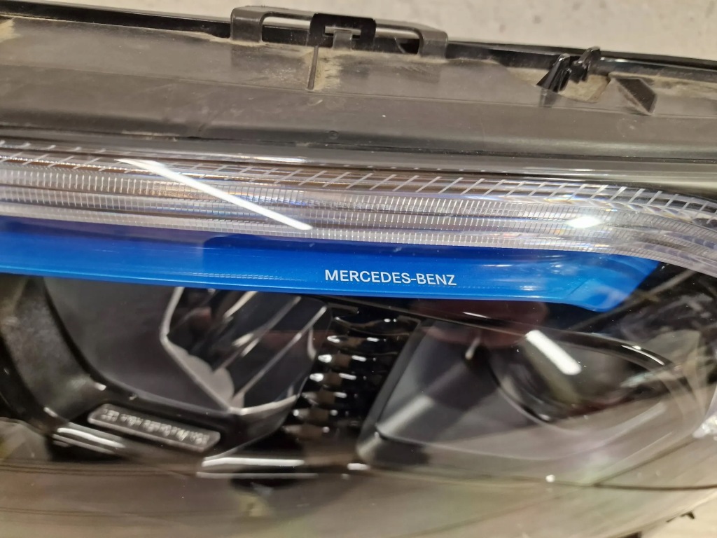 фото №4, Mercedes eqb x243 243 лампа передняя левая led