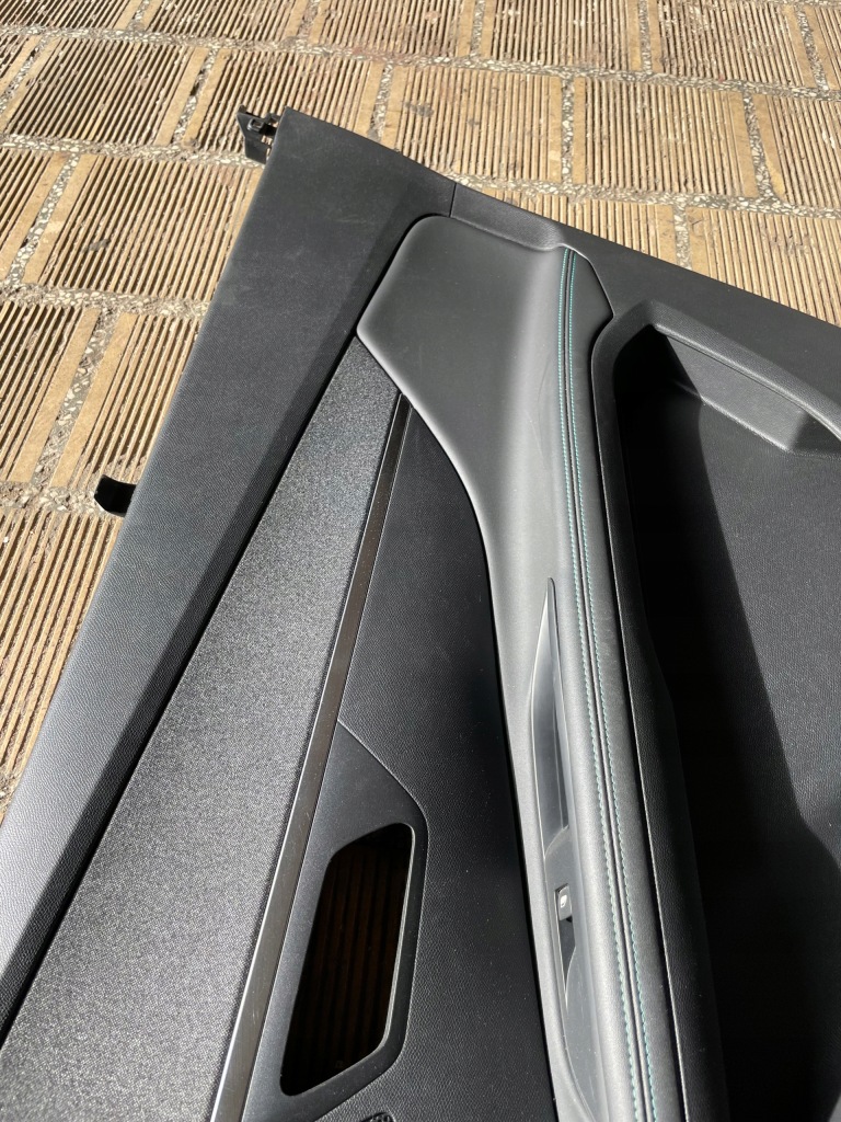 фото №4, Обшивка обивка дверь правый задняя peugeot 5008 ii